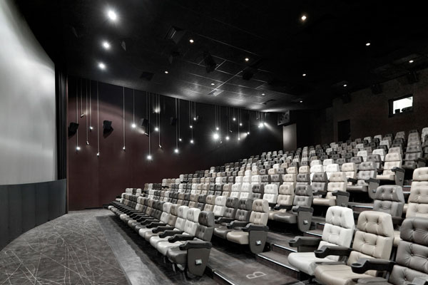 UA CINE TIMES, TIMES SQUARE