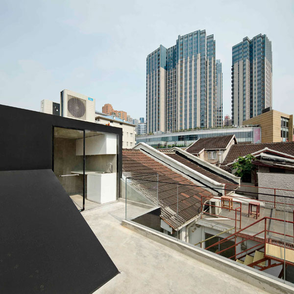 rethinking_the_split_house_06