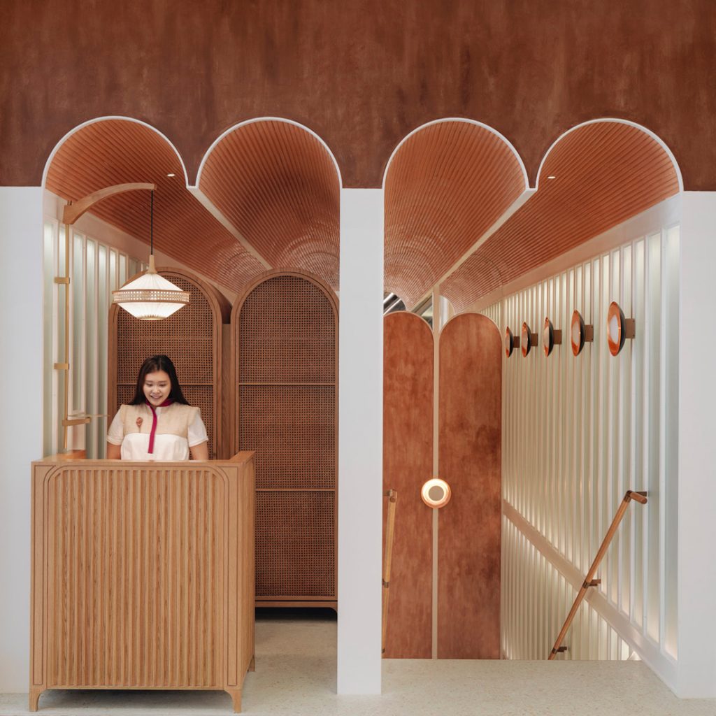 Linehouse_JohnAnthony_reception_inline