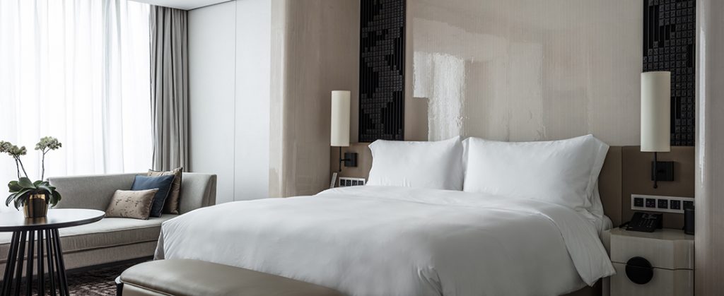LTW_Jumeirah_Nanjing-Guestroom-2_inline