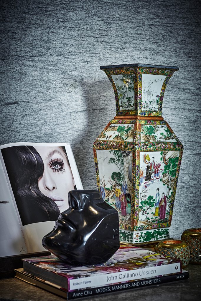 11.-K11-Artus_guangcai-vase-2