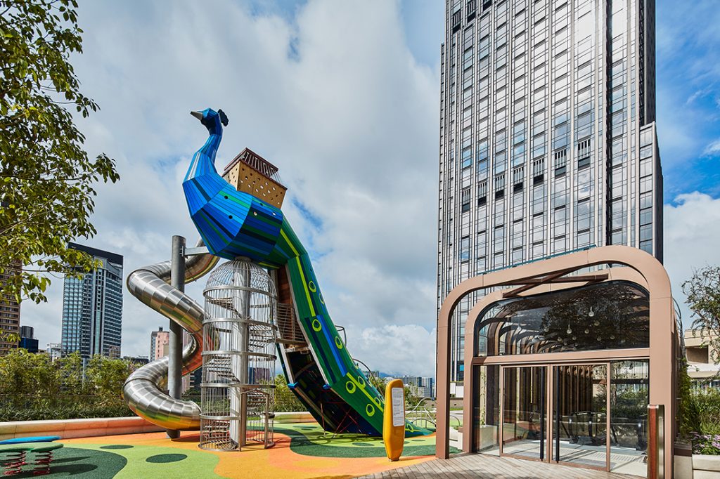 K11 MUSEA Peacock Playground