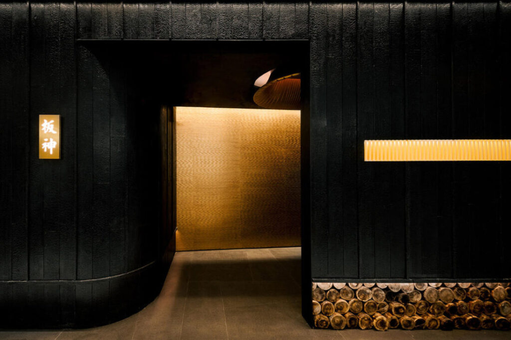 Steve Leung Design Group God of Teppanyaki entrance