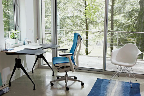 Embody-chair_Envelop-desk