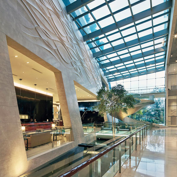 Hilton-Bandung-(Indonesia)-2