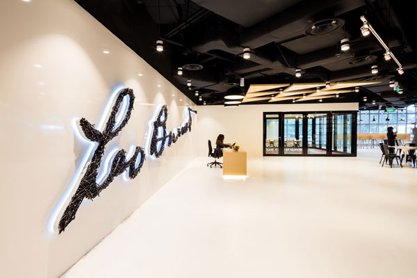 Leo-Burnett-05
