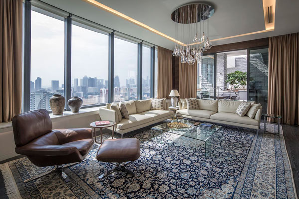 The-Presidential-Villa-is-the-definitive-residence-for-connoisseurs-of-luxury-living,-with-its-impeccable-decor-and-designer-finishes