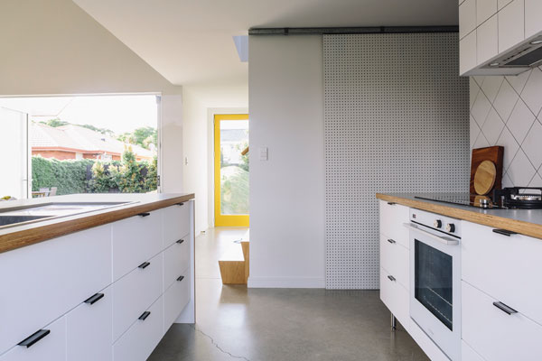 FISHER & PAYKEL