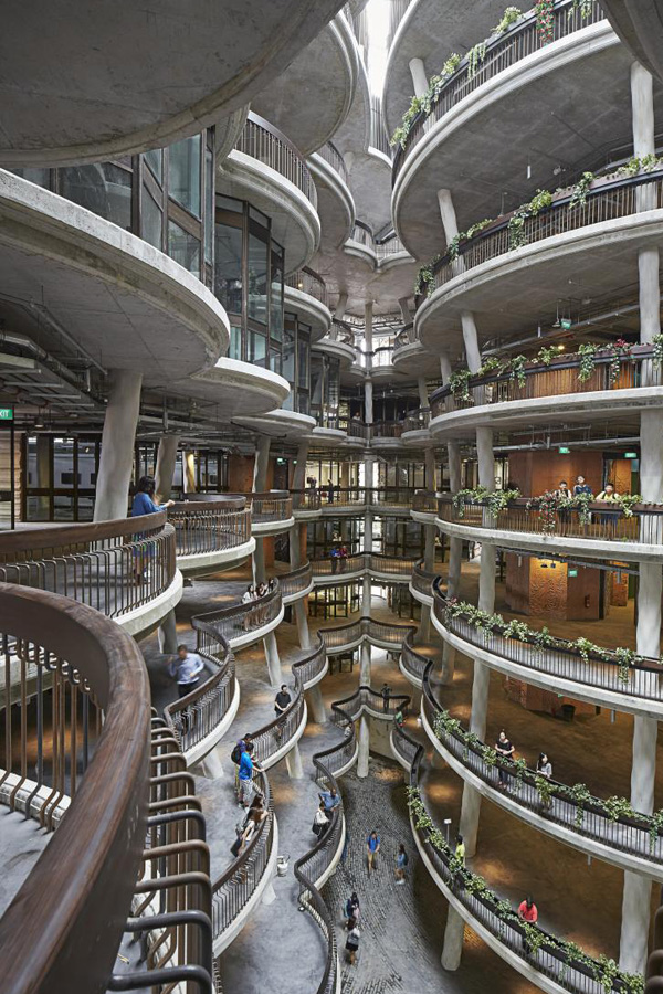 666_12_learning_hub_learning_hub_atrium_space_credit_hufton_and_crow