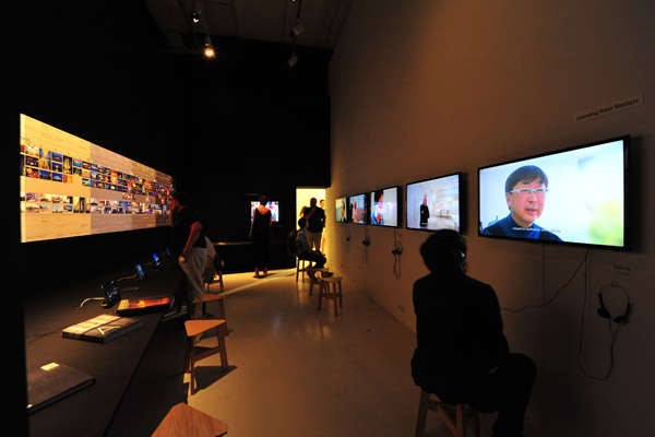 Learning-from-Masters_Berlin-Video-Installation_1
