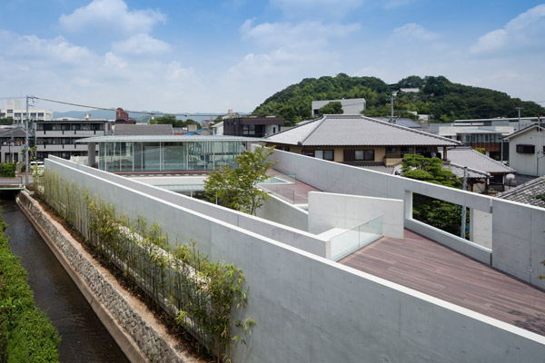 House-in-Yamanoi_01