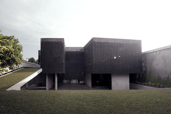 AS-house