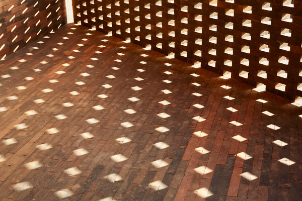 Katamama_Exterior_BalineseBricks1