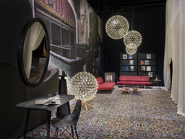 b0001043-300dpi-moooi