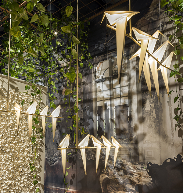 b0001068-300dpi-moooi