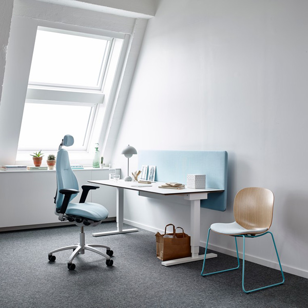 Scandinavian Business Seating RH Mereo