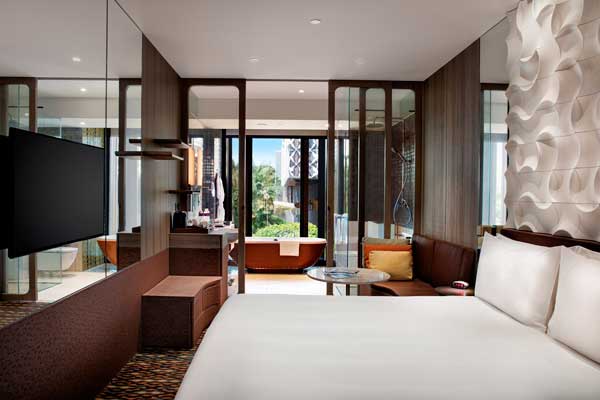 WOHA Crowne Plaza