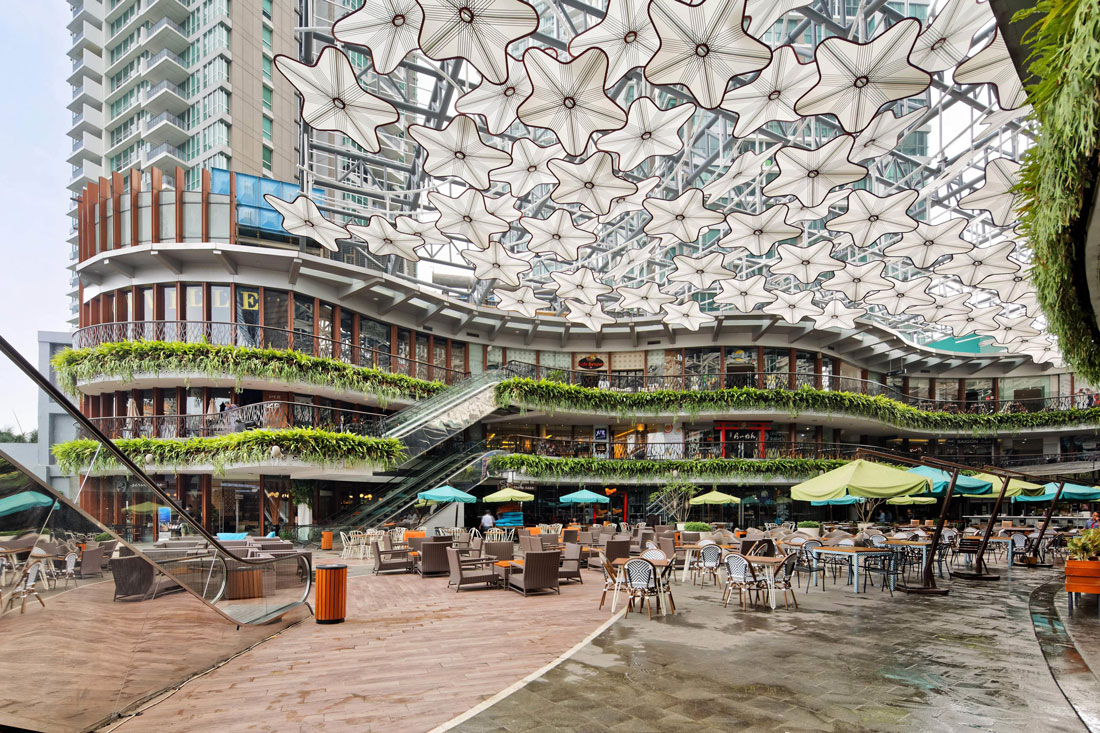 A Galaxy Of Stars: ILATAAJ Creates An Immersive Environment At Lippo Mall Kemang
