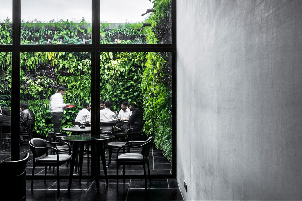 IKSOI Design Studio Creates A CaveLike Caf?? In India IndesignLive.sg