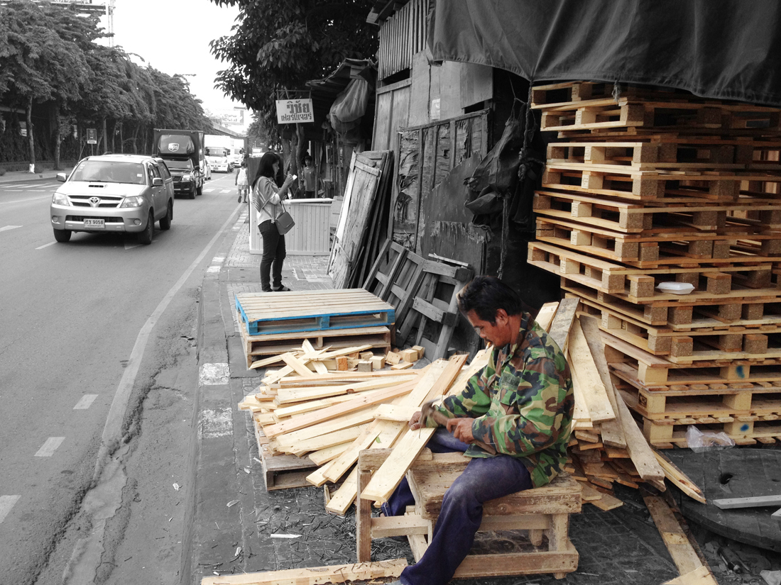 Chat-Architects_Bangkok-Bastards_recycling-palette_highlight