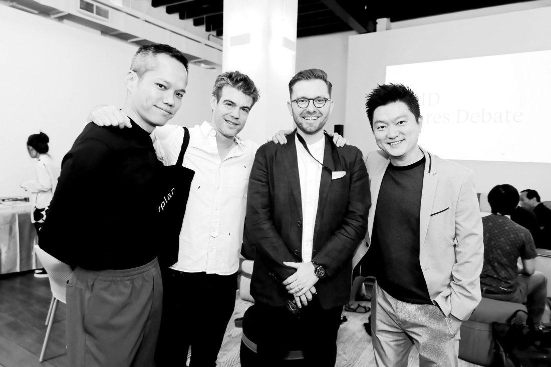 Saturday-Indesign_Debate-team_greyscal