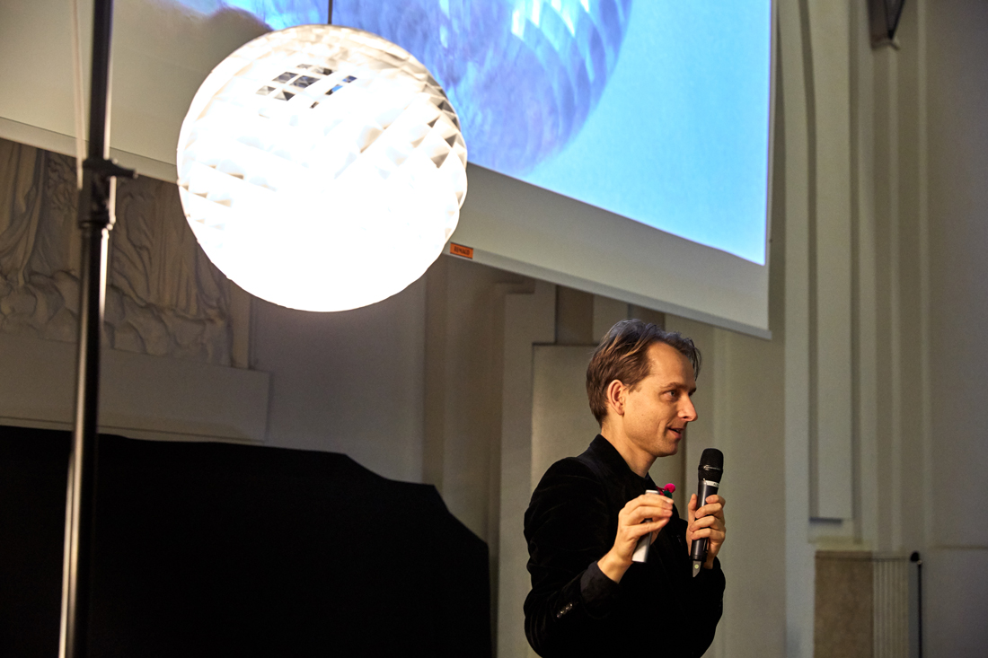 louis poulsen oivind slaatto patera silver