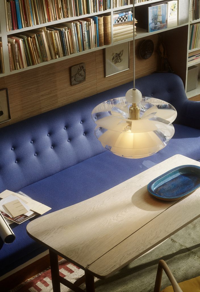 Septima over a blue couch