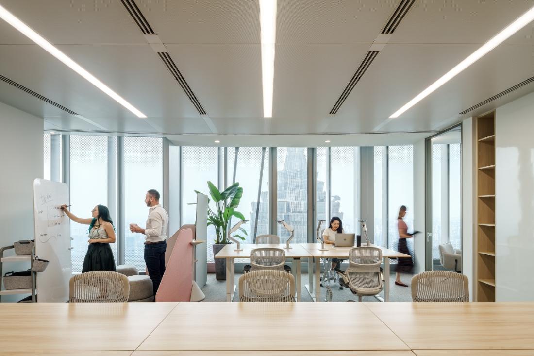 Kids2-Shanghai-workplace-modular-office-set-up