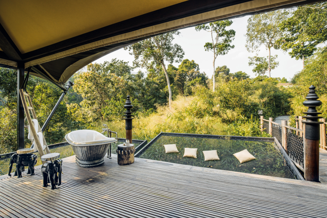 sustainability-in-hotel-design-Wild-Tent-at-Shinta-Mani-Wild-by-Bill-Bensley