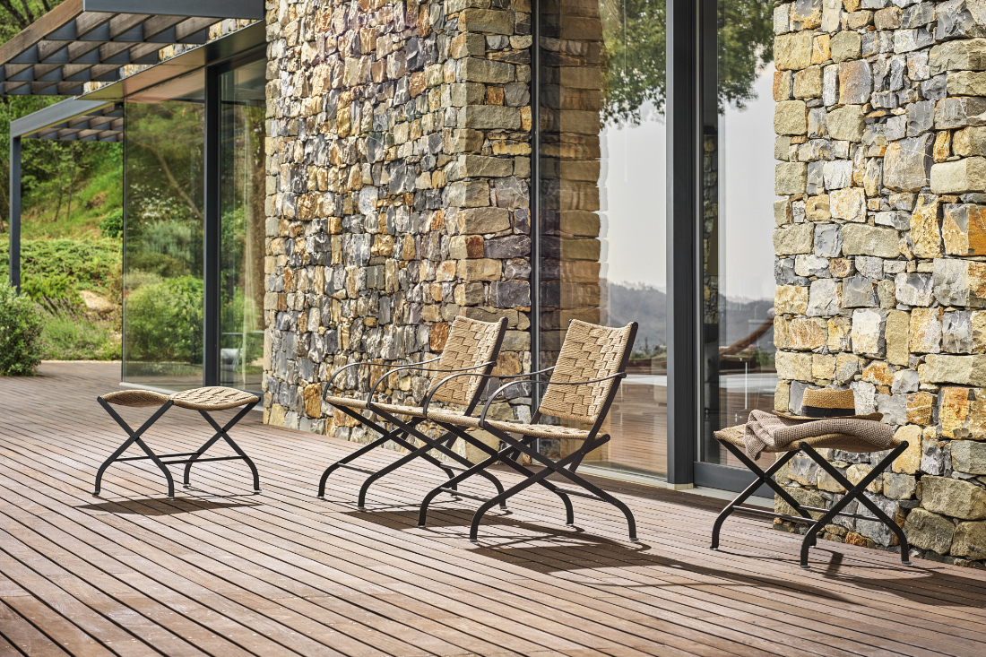 Flexform-Carlotta-outdoor-by-Antonio-Citterio