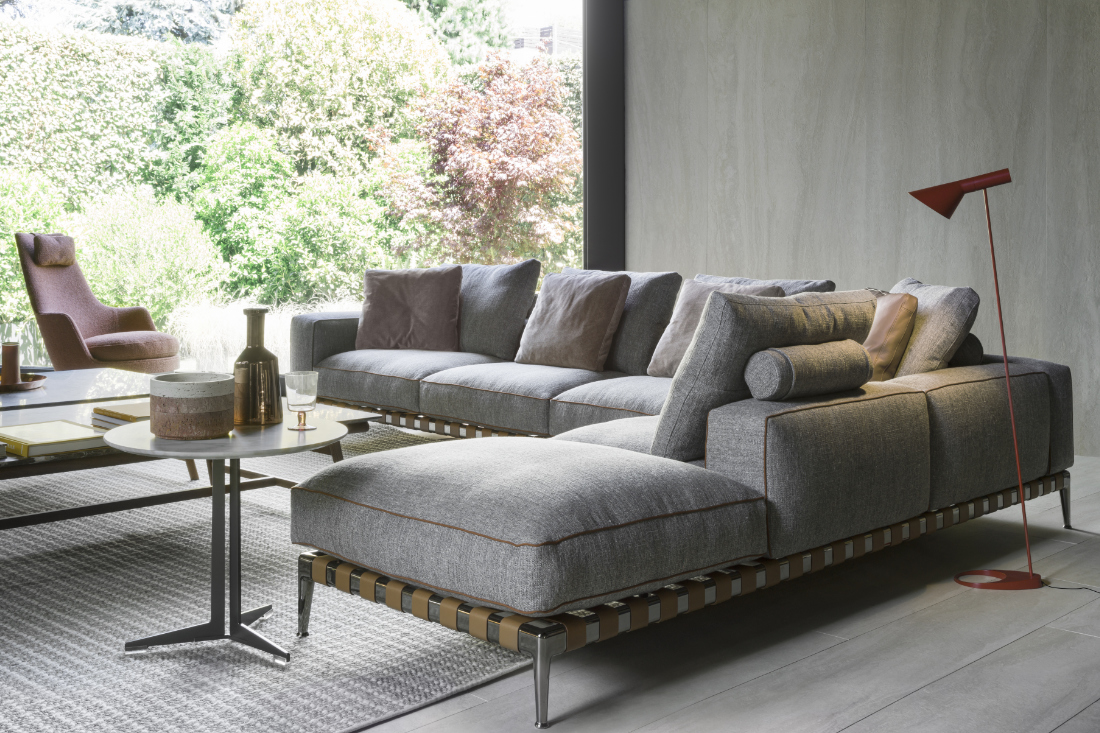 Flexform-Gregory-sofa-by-Antonio-Citterio