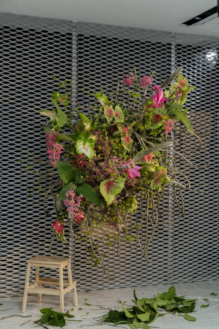 Garden-Dreaming-exhibition-floral-installation-by-This-Humid-House