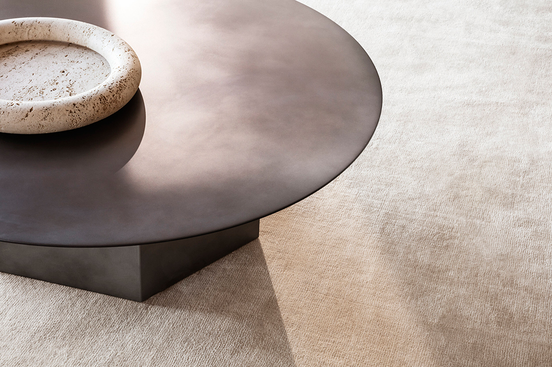 epic table steel by GamFratesi
