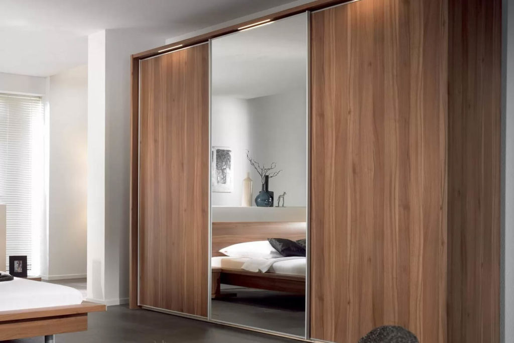 timber laminate wardrobe modern style with mirror