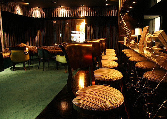 IndesignClientDrinksPoolRoom04