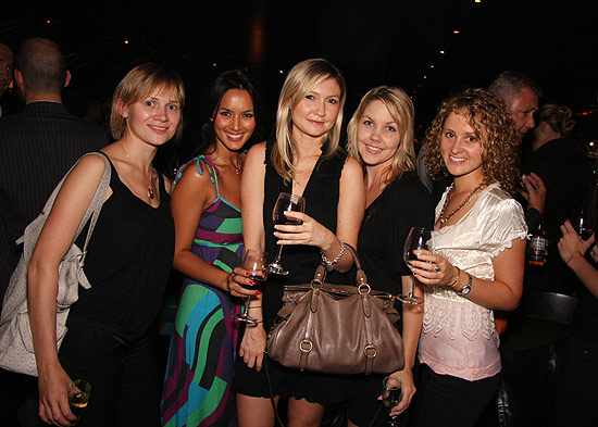 IndesignClientDrinksPoolRoom88