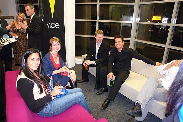 creative_vibe_launch15