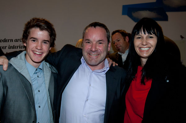 Jack-Haber-with-son-Oscar-and-Clemence-Harvey