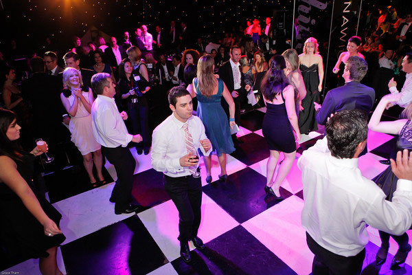 NawicBall2011-214-M