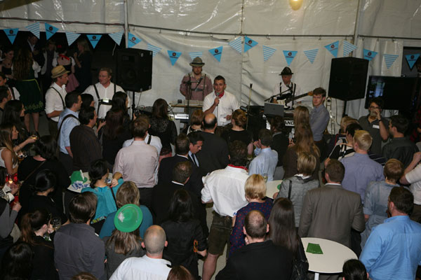 Wilkhahn-Party-2011-080