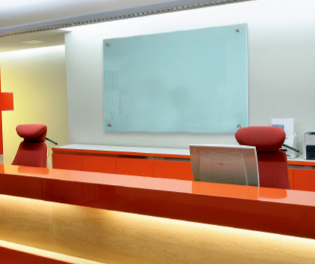 In Profile: Glass Whiteboards Silver Screen