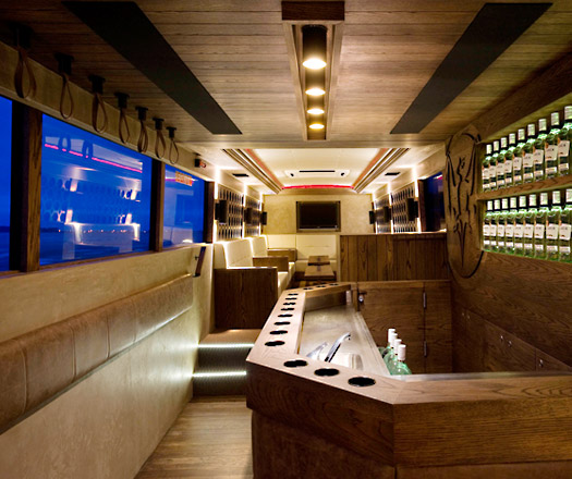 Bacardi Bus 9