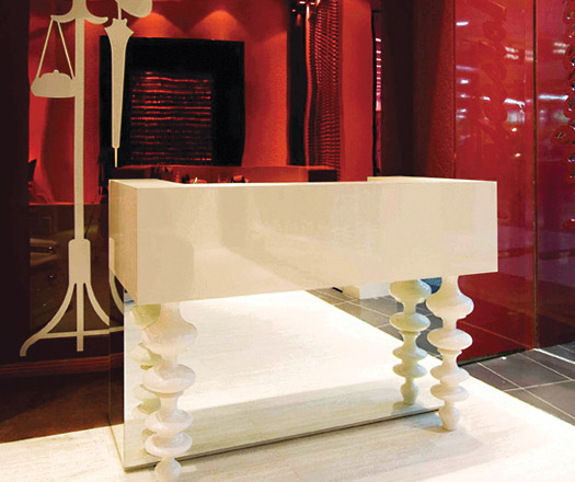 professionails giant design