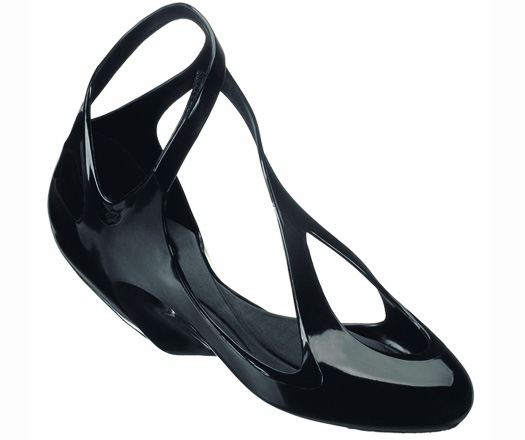 Black single shoe melissa zaha