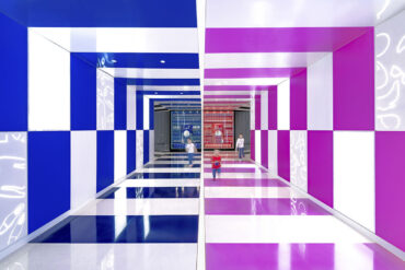 Hassell envisioned K11 Art Mall as an art playground