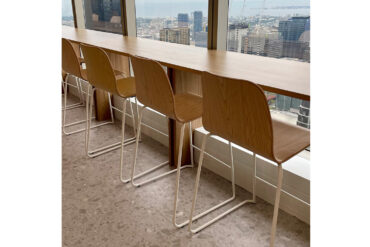 Tiller Slim Sled Bar Chair
