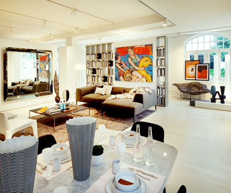 Poliform Villa-Style Home at Space