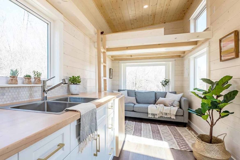 Tiny House Interiors: Top 4 Interior Design Ideas for a Tiny Home