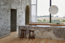 House on a Hill: Winner of The Interior Space at the INDE.Awards 2025
