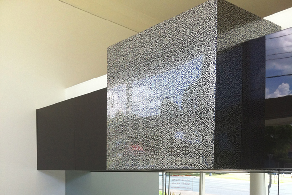 Qasair's Sapphire Range - Rangehood in Persian Blu